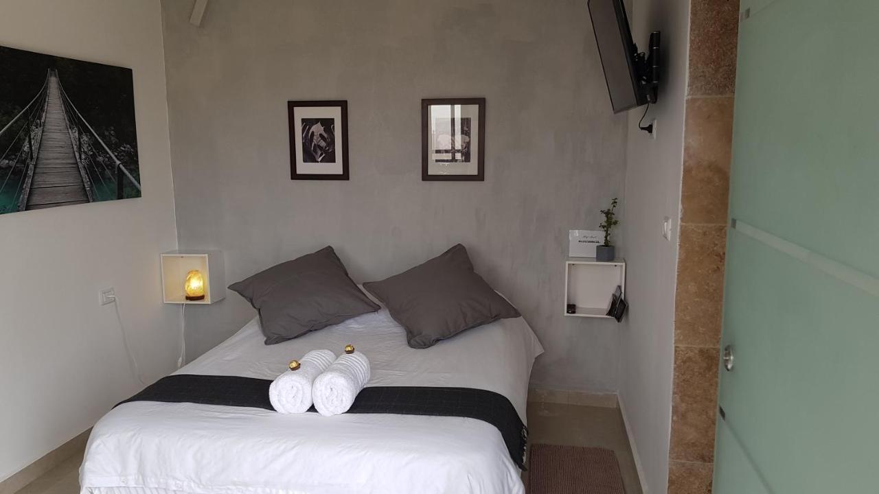 Sun, Mountain & Adventure Hotel Arad Buitenkant foto