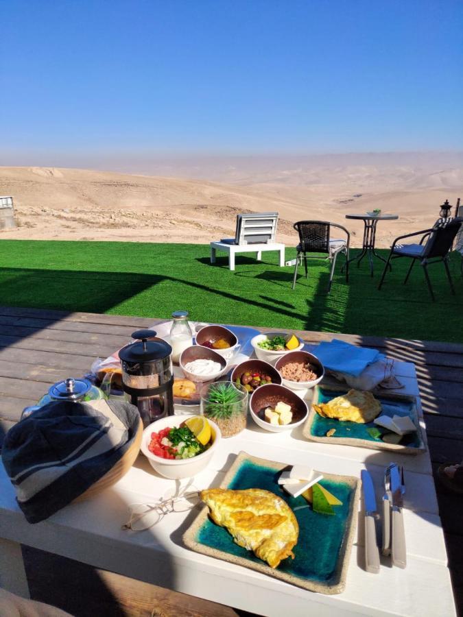 Sun, Mountain & Adventure Hotel Arad Buitenkant foto
