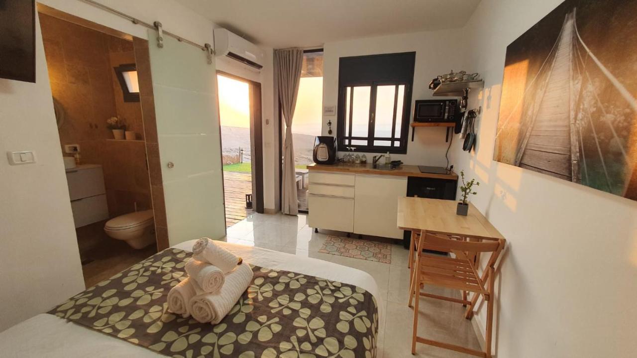 Sun, Mountain & Adventure Hotel Arad Buitenkant foto
